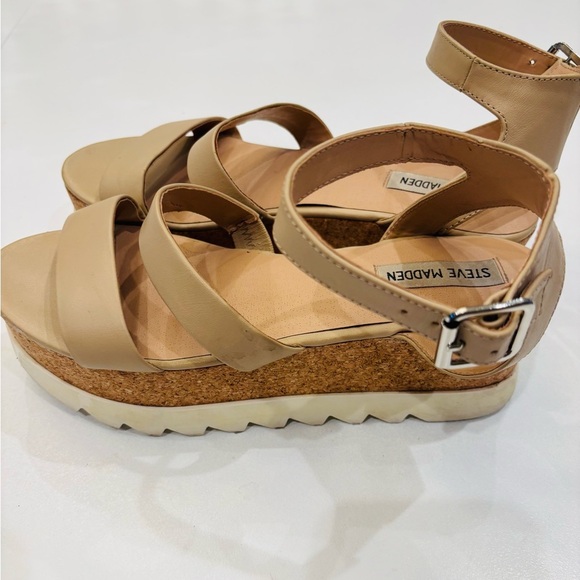 Steve Madden Beige Strappy Sandals size 9.5 - Picture 4 of 9